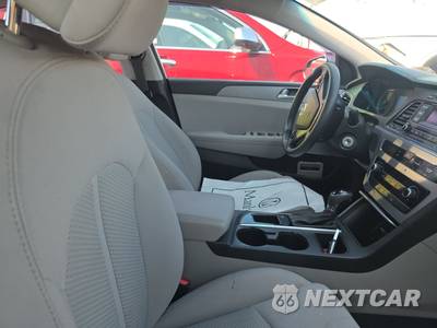 2015 Hyundai Sonata SE - zdjęcie 8 z 28 - miniatura