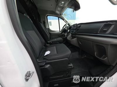 2025 Ford Transit 250 Cargo Van Low Roof 130.0" WB - zdjęcie 8 z 23 - miniatura