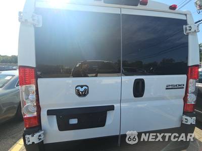 2025 Ram ProMaster 2500 Cargo Van Tradesman w/Passenger Seat Low Roof 136.0" WB - zdjęcie 5 z 27 - miniatura
