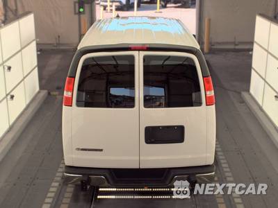 2025 Chevrolet Express 2500 Cargo Van 1WT 135.0" WB - zdjęcie 5 z 24 - miniatura