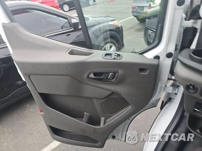 2025 Ford Transit 250 Cargo Van Low Roof 130.0" WB - zdjęcie 9 z 26 - miniatura