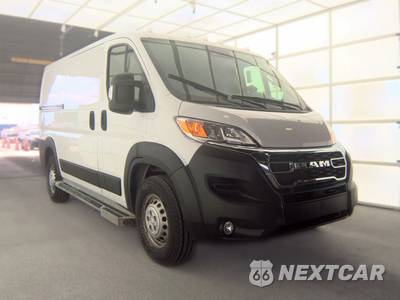 2025 Ram ProMaster 2500 Cargo Van Tradesman w/Passenger Seat Low Roof 136.0" WB - zdjęcie 3 z 28 - miniatura
