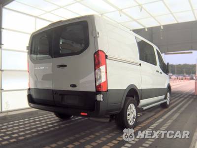 2025 Ford Transit 250 Cargo Van Low Roof 130.0" WB - zdjęcie 4 z 23 - miniatura