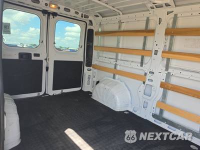 2025 Ram ProMaster 2500 Cargo Van Tradesman w/Passenger Seat Low Roof 136.0" WB - zdjęcie 13 z 24 - miniatura