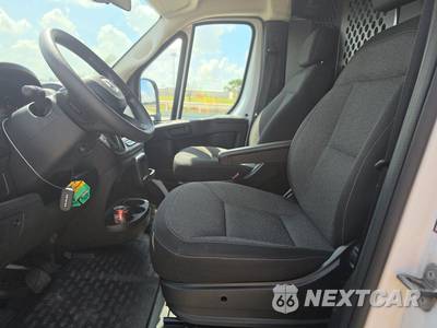 2025 Ram ProMaster 2500 Cargo Van Tradesman w/Passenger Seat Low Roof 136.0" WB - zdjęcie 7 z 24 - miniatura