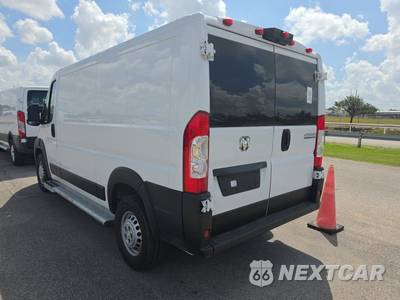 2025 Ram ProMaster 2500 Cargo Van Tradesman w/Passenger Seat Low Roof 136.0" WB - zdjęcie 6 z 24 - miniatura