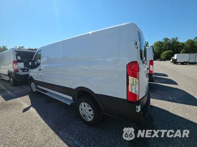 2025 Ford Transit 250 Cargo Van Low Roof 130.0" WB - zdjęcie 6 z 20 - miniatura