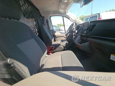 2025 Ford Transit 250 Cargo Van Low Roof 130.0" WB - zdjęcie 8 z 20 - miniatura