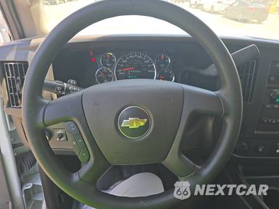 2025 Chevrolet Express 2500 Cargo Van 1WT 135.0" WB - zdjęcie 10 z 23 - miniatura