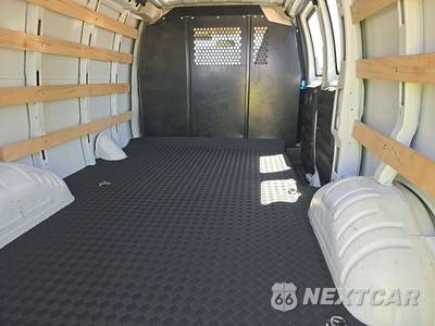 2025 Chevrolet Express 2500 Cargo Van 1WT 135.0" WB - zdjęcie 15 z 26 - miniatura