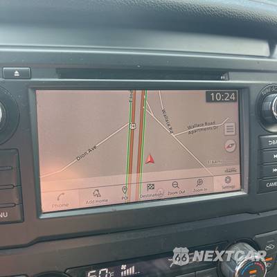 2019 Nissan TITAN SV Crew Cab Short Bed - zdjęcie 14 z 46 - miniatura