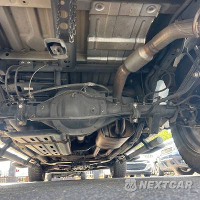 2019 Nissan TITAN SV Crew Cab Short Bed - zdjęcie 44 z 46 - miniatura