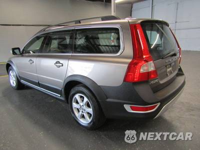 2010 Volvo XC70 3.2 w/Moonroof - zdjęcie 4 z 21 - miniatura