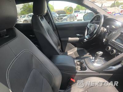 2018 Jaguar E-PACE R-Dynamic HSE - zdjęcie 8 z 20 - miniatura