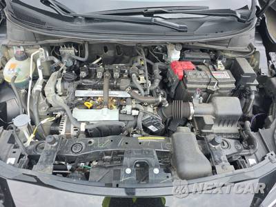 2025 Nissan Versa S - zdjęcie 15 z 34 - miniatura