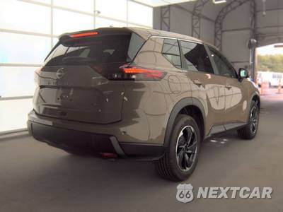 2025 Nissan Rogue SV - zdjęcie 4 z 23 - miniatura