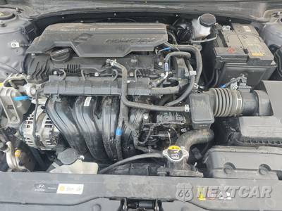 2025 Hyundai Elantra Limited - zdjęcie 15 z 25 - miniatura