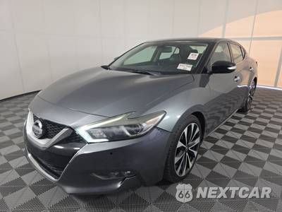 2017 Nissan Maxima SR - zdjęcie 1 z 38 - miniatura