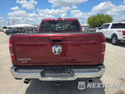 2023 Ram 1500 Laramie Crew Cab Short Bed - zdjęcie 5 z 28 - miniatura