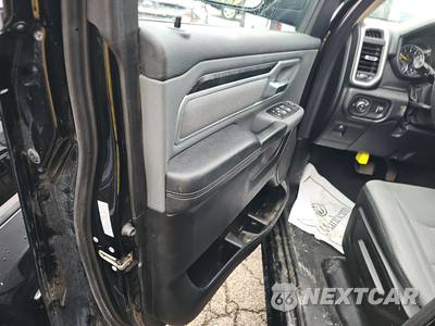 2020 Ram 1500 Big Horn Crew Cab Short Bed - zdjęcie 9 z 29 - miniatura