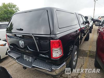 2020 Ram 1500 Big Horn Crew Cab Short Bed - zdjęcie 4 z 29 - miniatura