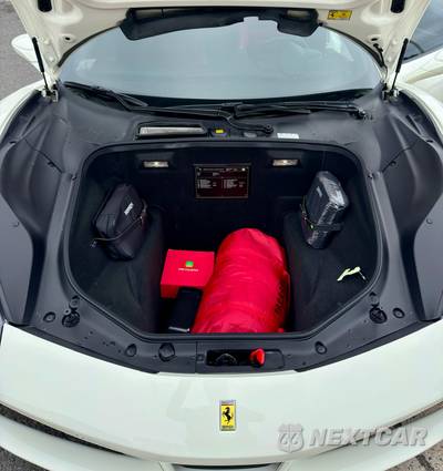 2017 Ferrari 488 GTB Coupe - zdjęcie 15 z 16 - miniatura