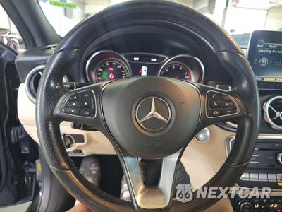 2018 Mercedes-Benz GLA 250 4MATIC - zdjęcie 10 z 28 - miniatura