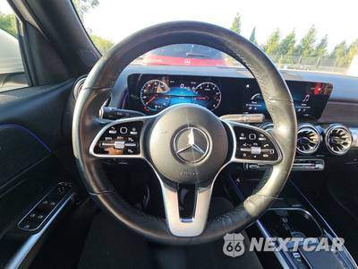 2023 Mercedes-Benz GLB 250 4MATIC - zdjęcie 10 z 20 - miniatura