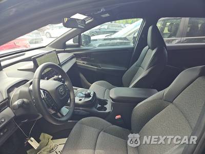 2026 Toyota bZ XLE Plus - zdjęcie 7 z 18 - miniatura