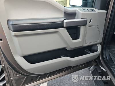 2019 Ford F-150 XLT Crew Cab Medium Bed - zdjęcie 9 z 56 - miniatura