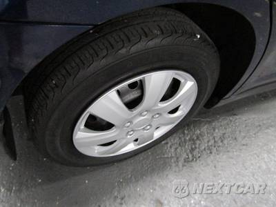 2008 Nissan Versa 1.8 S Hatchback - zdjęcie 20 z 22 - miniatura