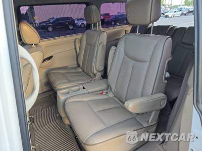 2012 Nissan Quest LE 118.1" WB - zdjęcie 13 z 19 - miniatura