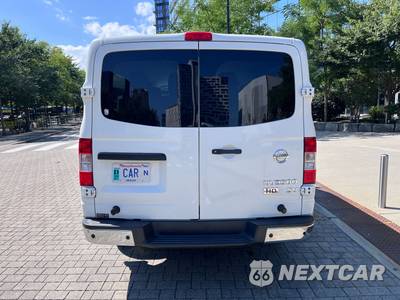 2012 Nissan NV3500 HD Passenger SV 146.1" WB - zdjęcie 7 z 30 - miniatura