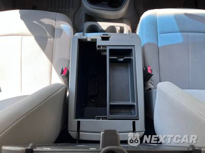 2012 Nissan NV3500 HD Passenger SV 146.1" WB - zdjęcie 22 z 30 - miniatura