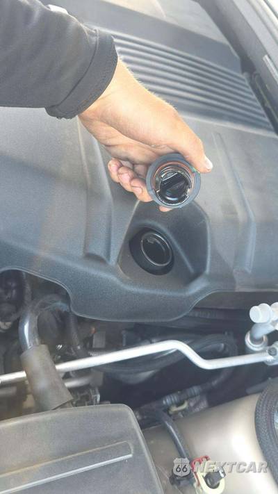 2015 Jeep Grand Cherokee Limited - zdjęcie 21 z 33 - miniatura