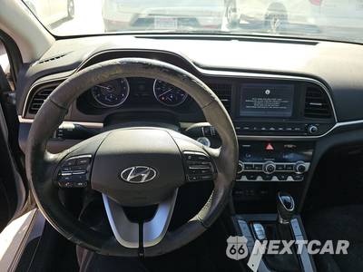 2020 Hyundai Elantra Value Edition Sedan - zdjęcie 10 z 23 - miniatura