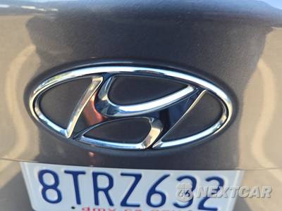 2019 Hyundai Accent SE - zdjęcie 16 z 42 - miniatura