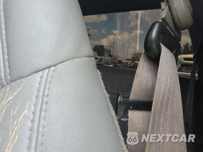 1999 Ford F-150 Lariat Extended Cab Medium Bed w/Rear Doors - zdjęcie 13 z 18 - miniatura