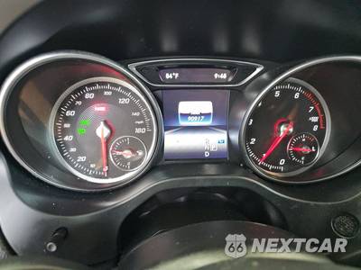 2020 Mercedes-Benz GLA 250 4MATIC - zdjęcie 12 z 38 - miniatura