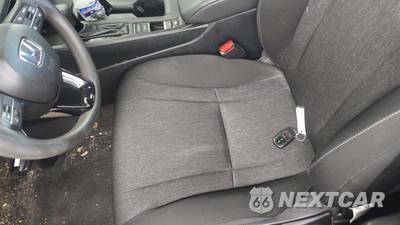 2025 Honda Accord Sedan LX - zdjęcie 27 z 38 - miniatura