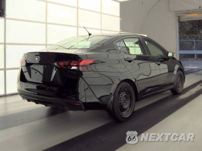 2021 Nissan Versa S - zdjęcie 4 z 41 - miniatura