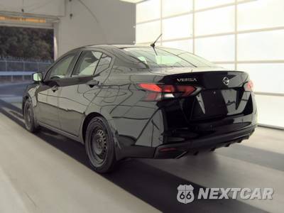 2021 Nissan Versa S - zdjęcie 6 z 41 - miniatura