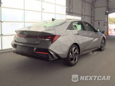 2025 Hyundai Elantra Limited - zdjęcie 4 z 25 - miniatura