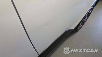 2025 Hyundai Venue SEL - zdjęcie 21 z 25 - miniatura