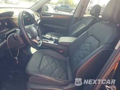 2025 Volkswagen Atlas 2.0T SE w/Technology - zdjęcie 7 z 21 - miniatura