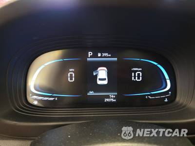 2025 Hyundai Venue SEL - zdjęcie 12 z 36 - miniatura