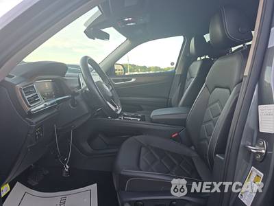 2025 Volkswagen Atlas 2.0T SE w/Technology - zdjęcie 7 z 27 - miniatura