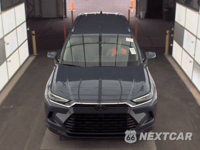 2025 Toyota Grand Highlander XLE - zdjęcie 2 z 32 - miniatura