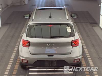 2025 Hyundai Venue SEL - zdjęcie 5 z 25 - miniatura
