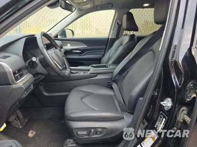 2025 Toyota Grand Highlander XLE - zdjęcie 7 z 26 - miniatura